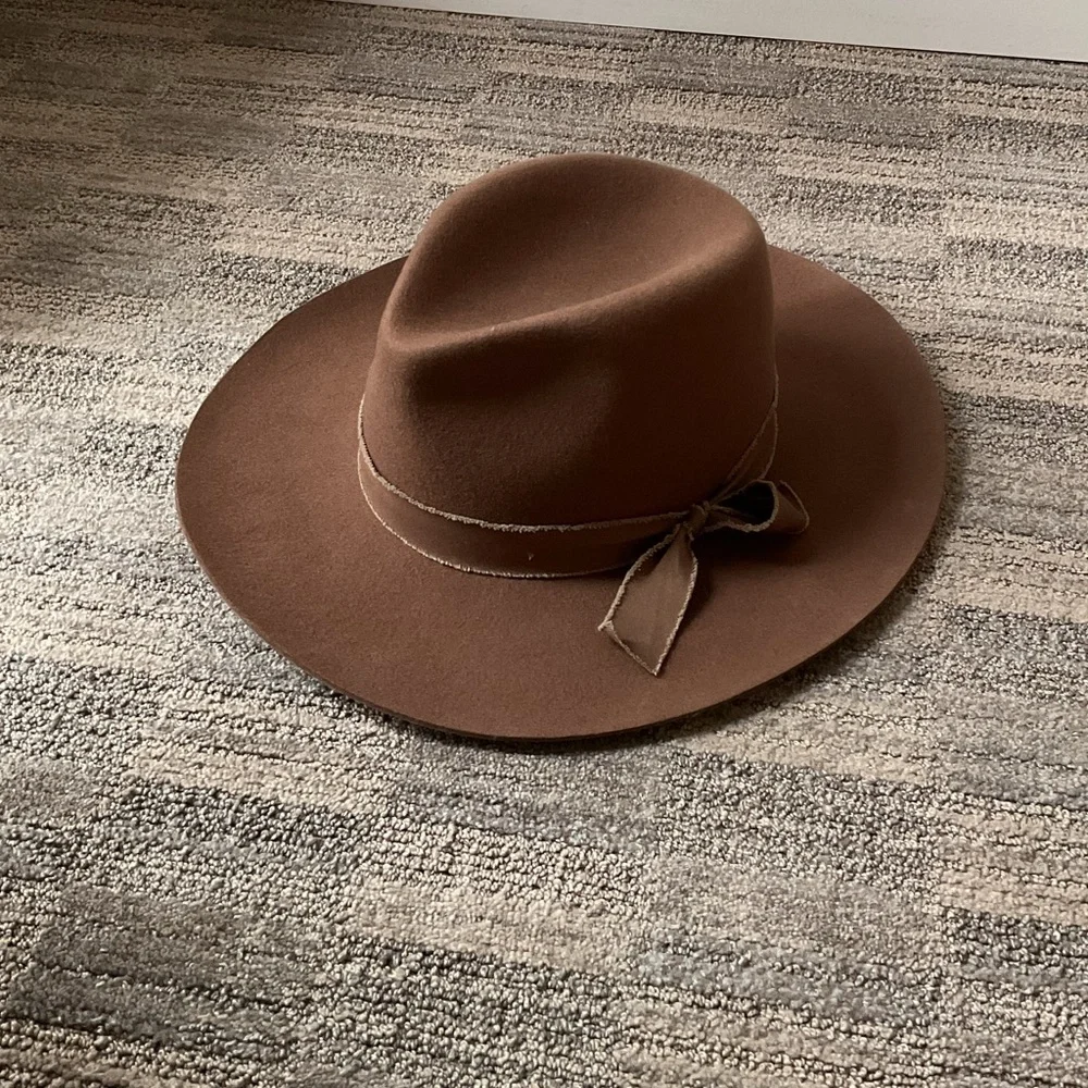 Olive&Pique - Brown Women's Wide Brim Fedora Hat - Picture 3 of 5
